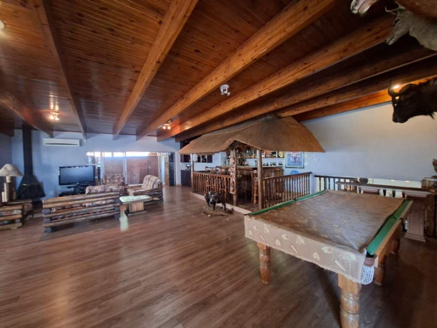 5 Bedroom Property for Sale in Noordheuwel Gauteng