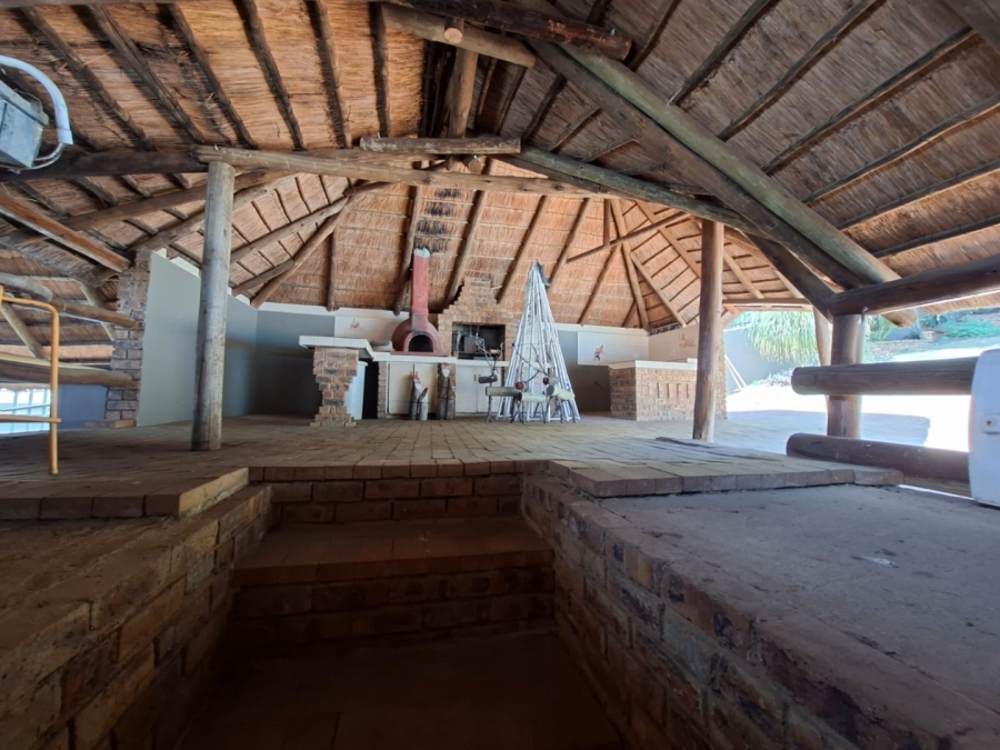 5 Bedroom Property for Sale in Noordheuwel Gauteng