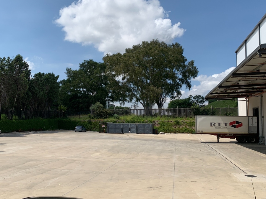 To Let Commercial Property for Rent in Linbro Park Gauteng