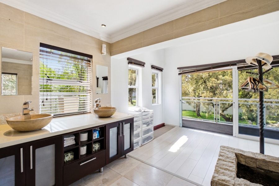 4 Bedroom Property for Sale in Dainfern Golf Estate Gauteng