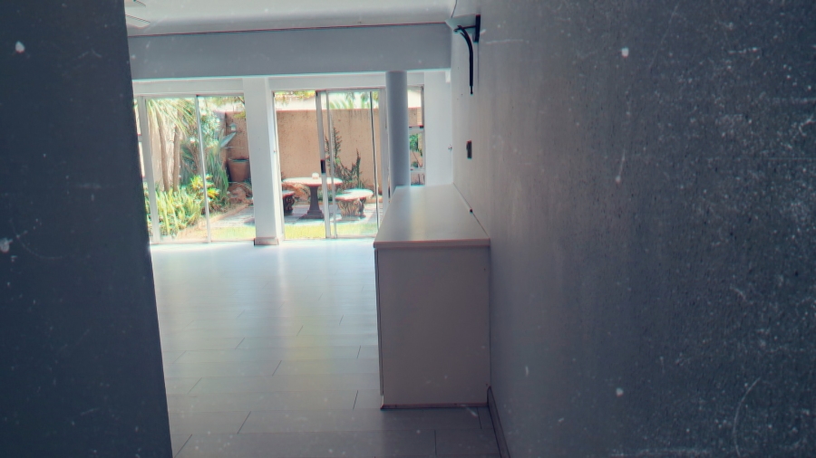 5 Bedroom Property for Sale in New Redruth Gauteng