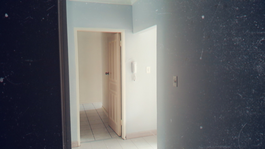 5 Bedroom Property for Sale in New Redruth Gauteng