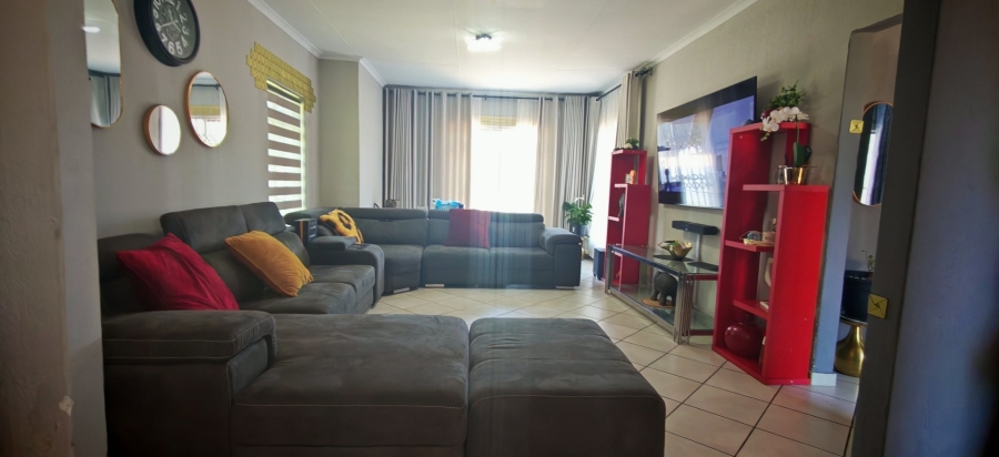 3 Bedroom Property for Sale in Brackenhurst Gauteng
