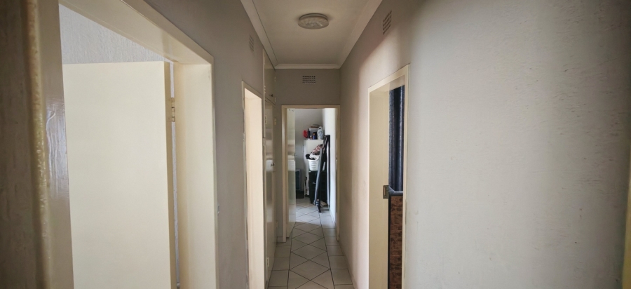 3 Bedroom Property for Sale in Brackenhurst Gauteng