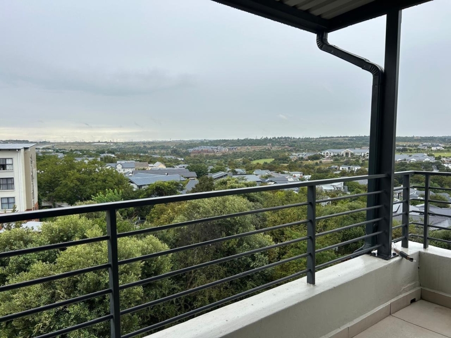 To Let 1 Bedroom Property for Rent in Fourways Gauteng