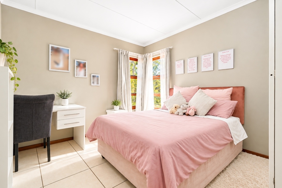 To Let 2 Bedroom Property for Rent in Paulshof Gauteng