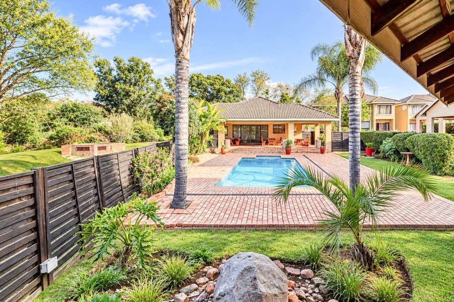 To Let 2 Bedroom Property for Rent in Paulshof Gauteng