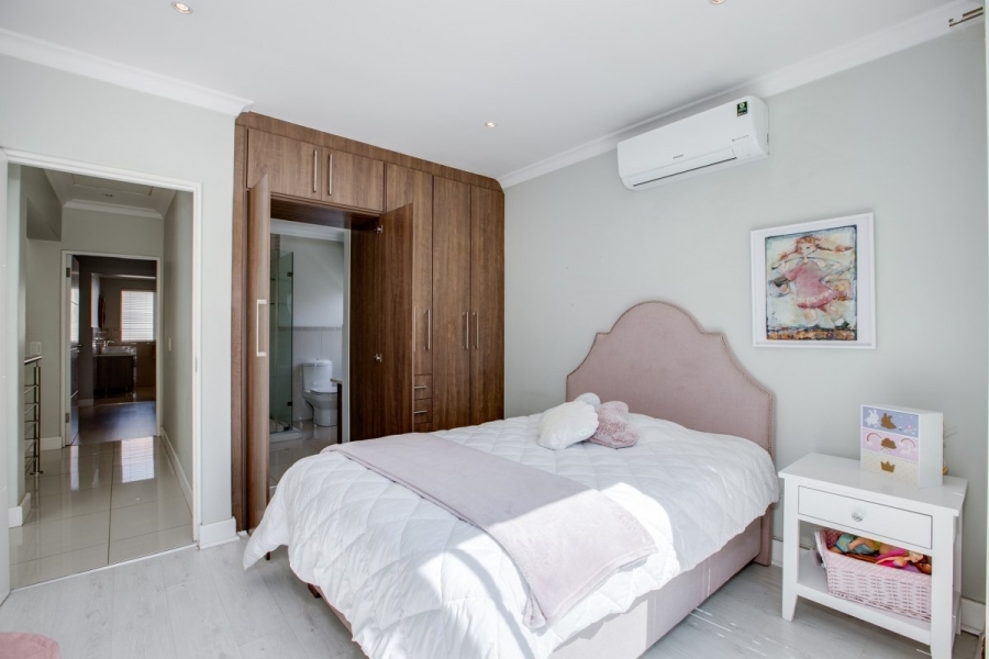 3 Bedroom Property for Sale in Dainfern Golf Estate Gauteng