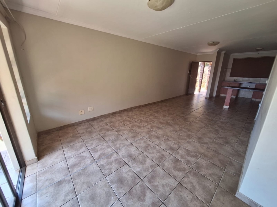 2 Bedroom Property for Sale in Montana Gauteng