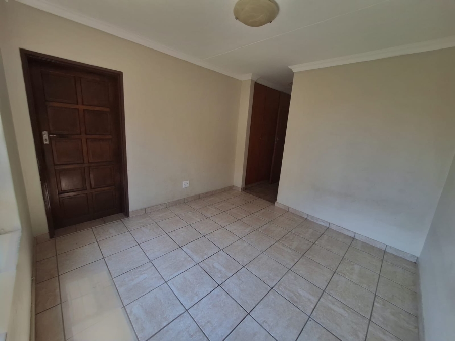 2 Bedroom Property for Sale in Montana Gauteng
