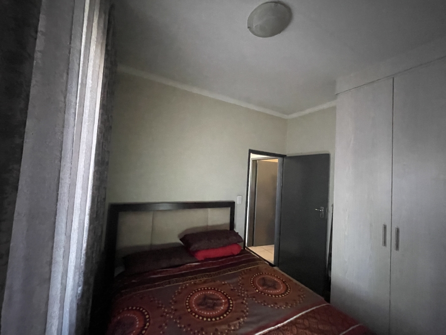 To Let 2 Bedroom Property for Rent in Noordwyk Gauteng
