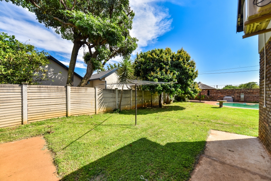 4 Bedroom Property for Sale in Sinoville Gauteng