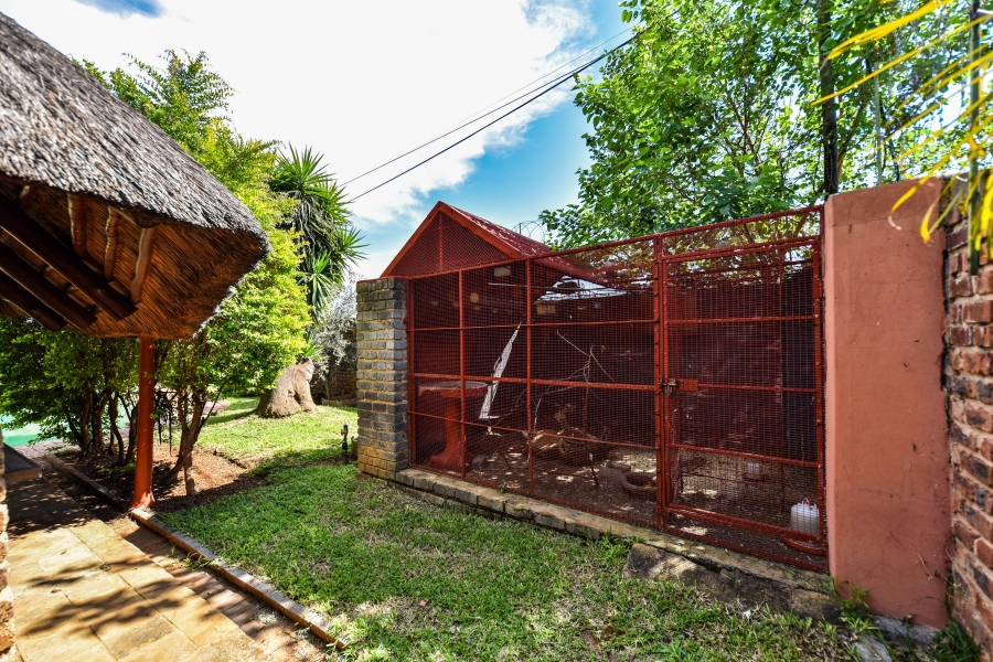 4 Bedroom Property for Sale in Sinoville Gauteng