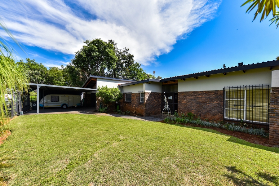 4 Bedroom Property for Sale in Sinoville Gauteng
