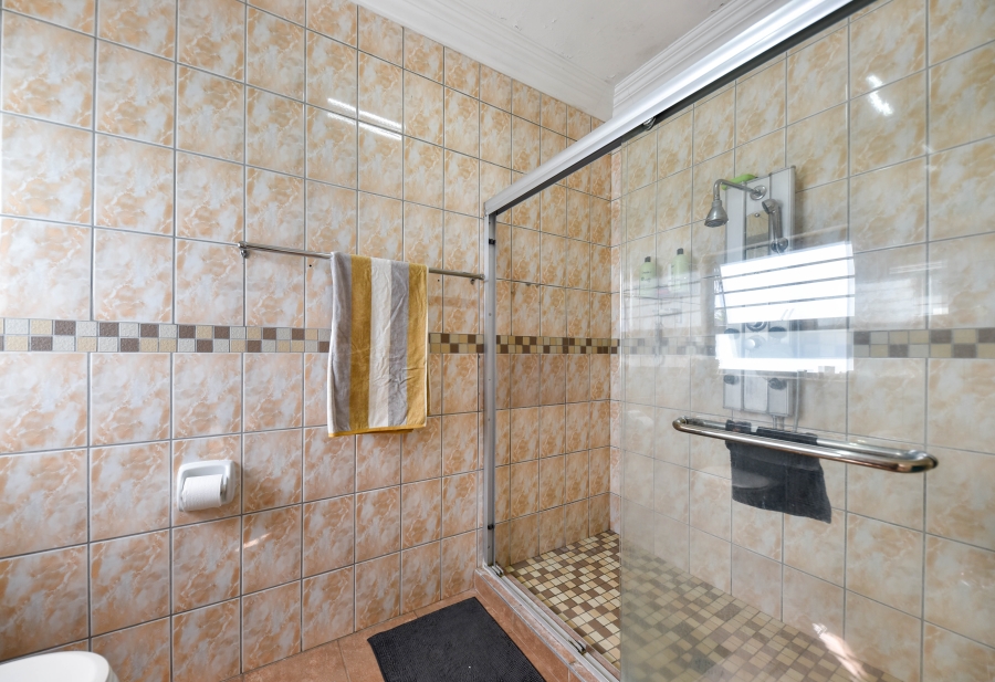4 Bedroom Property for Sale in Sinoville Gauteng