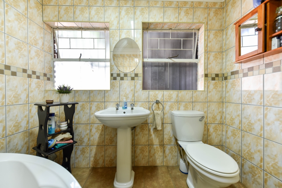 4 Bedroom Property for Sale in Sinoville Gauteng