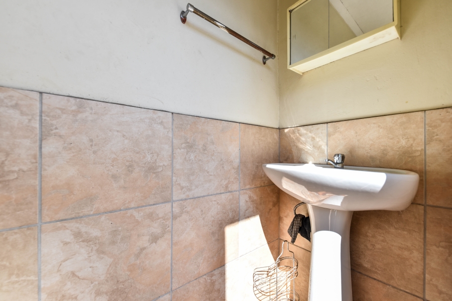 4 Bedroom Property for Sale in Sinoville Gauteng