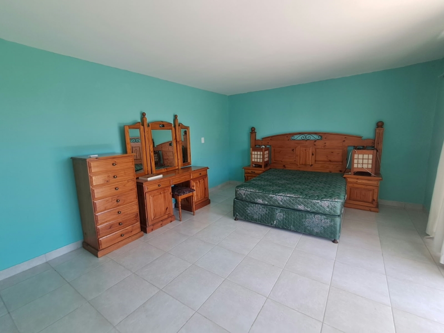 To Let 1 Bedroom Property for Rent in Fontainebleau Gauteng