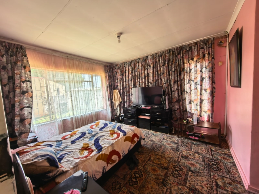 3 Bedroom Property for Sale in Lenasia South Gauteng