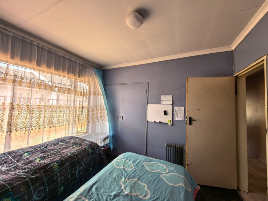 3 Bedroom Property for Sale in Lenasia South Gauteng