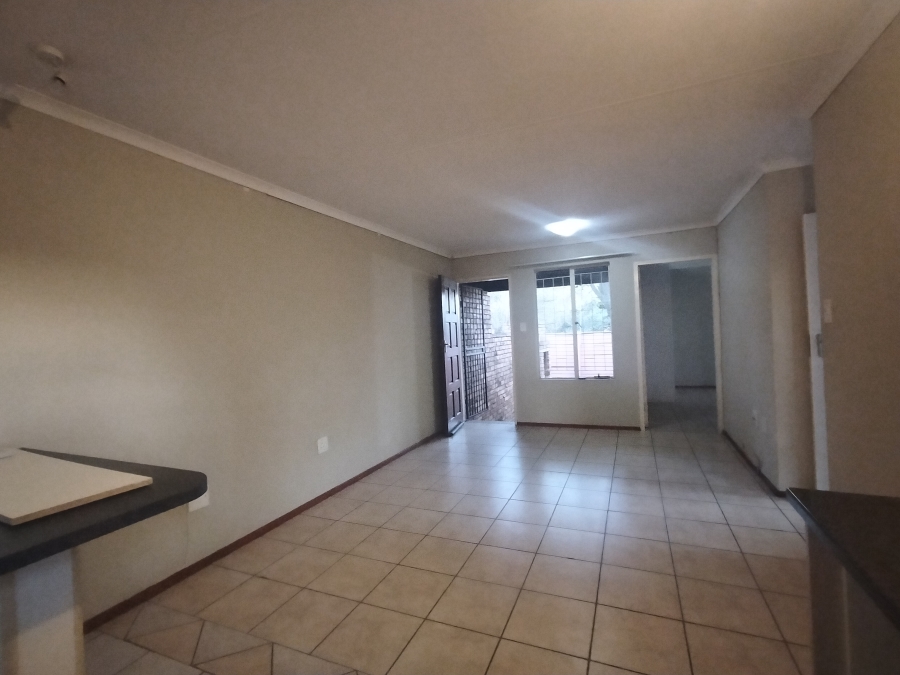 2 Bedroom Property for Sale in Groblerpark Gauteng