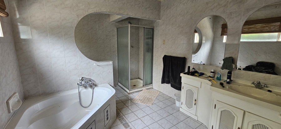 3 Bedroom Property for Sale in Three Rivers East Gauteng