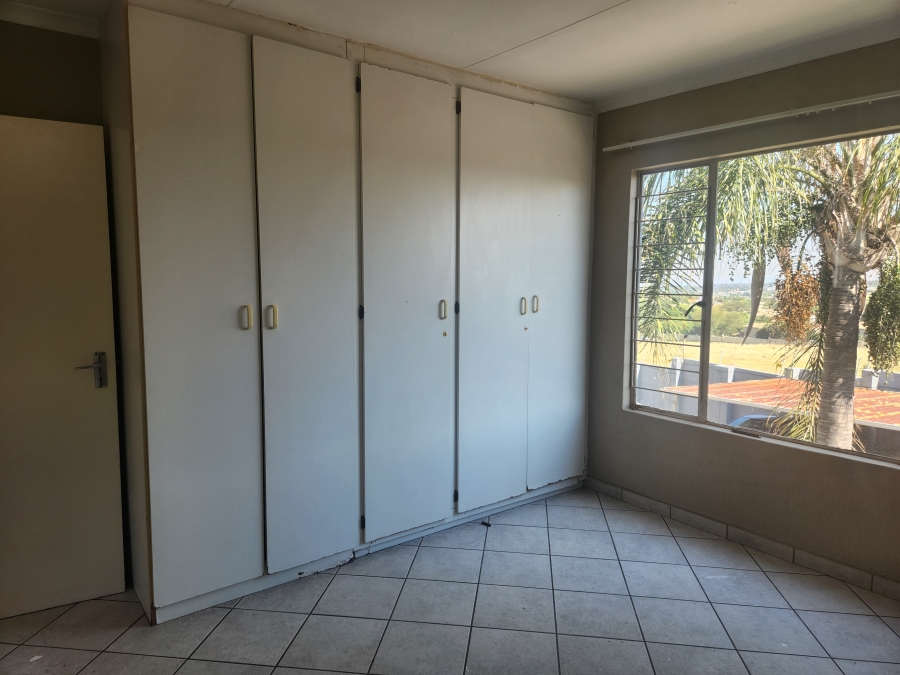 To Let 2 Bedroom Property for Rent in Wilgeheuwel Gauteng