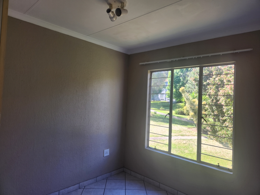To Let 2 Bedroom Property for Rent in Wilgeheuwel Gauteng