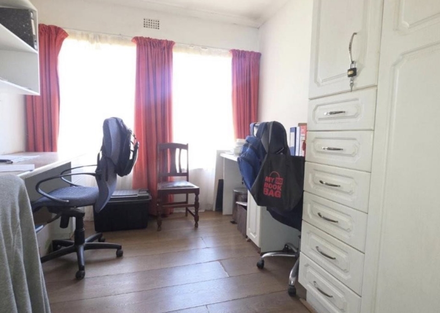 4 Bedroom Property for Sale in Brackendowns Gauteng