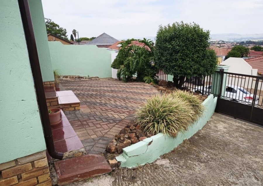 3 Bedroom Property for Sale in Naturena Gauteng