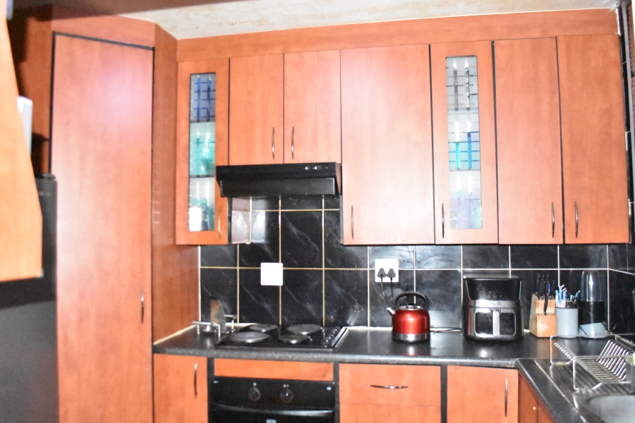 2 Bedroom Property for Sale in Pretoria Central Gauteng