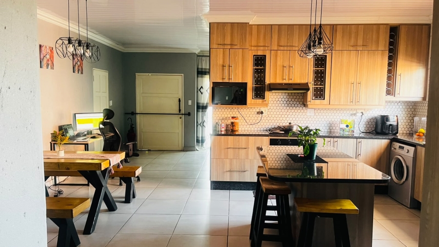 3 Bedroom Property for Sale in Crystal Park Gauteng