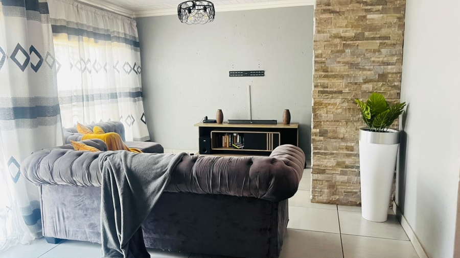 3 Bedroom Property for Sale in Crystal Park Gauteng
