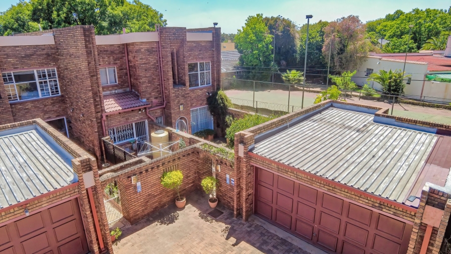 3 Bedroom Property for Sale in Selcourt Gauteng