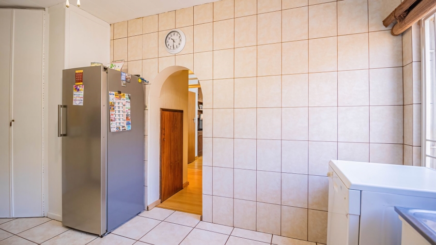 3 Bedroom Property for Sale in Selcourt Gauteng