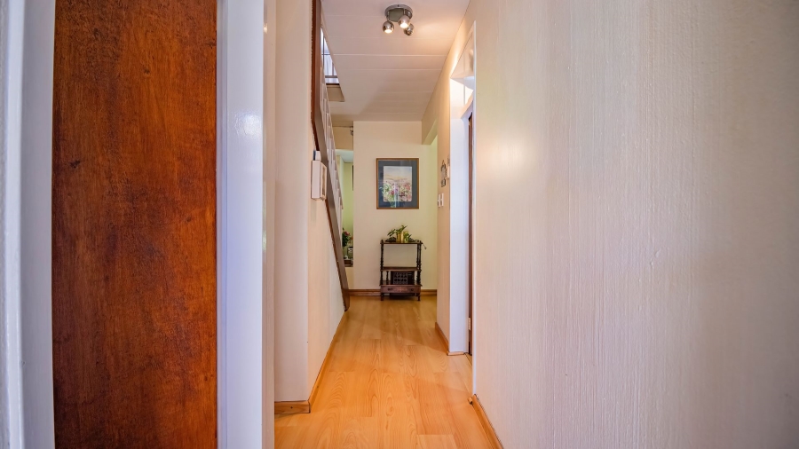 3 Bedroom Property for Sale in Selcourt Gauteng