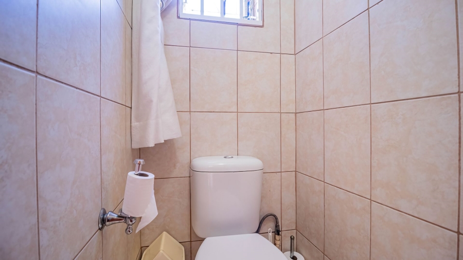 3 Bedroom Property for Sale in Selcourt Gauteng