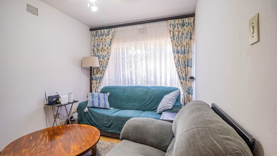 3 Bedroom Property for Sale in Selcourt Gauteng