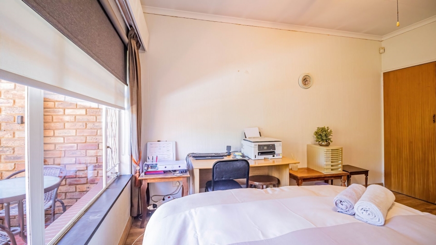 3 Bedroom Property for Sale in Selcourt Gauteng