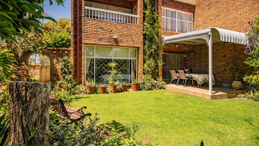 3 Bedroom Property for Sale in Selcourt Gauteng