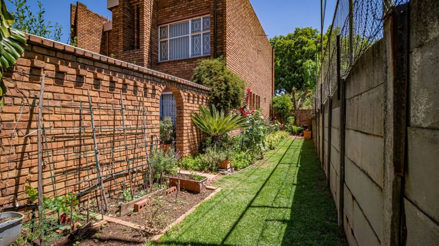 3 Bedroom Property for Sale in Selcourt Gauteng