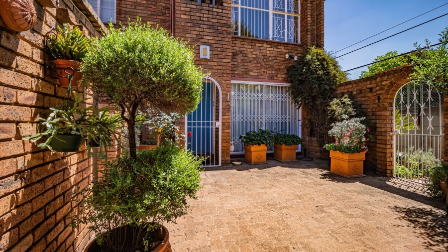 3 Bedroom Property for Sale in Selcourt Gauteng
