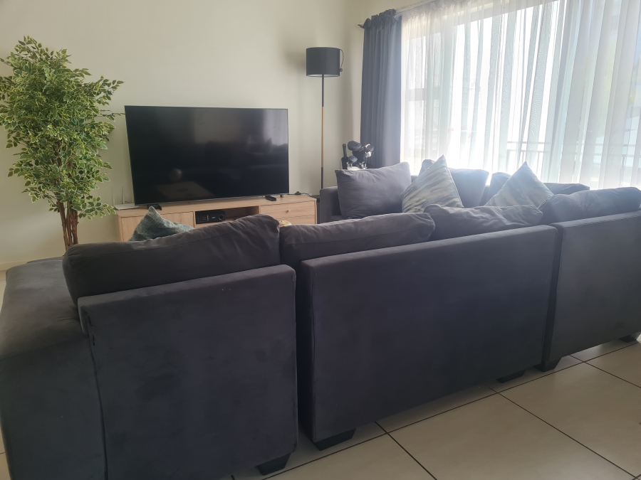 To Let 1 Bedroom Property for Rent in Greenstone Hill Gauteng