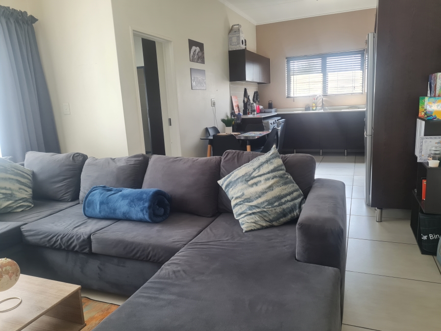 To Let 1 Bedroom Property for Rent in Greenstone Hill Gauteng
