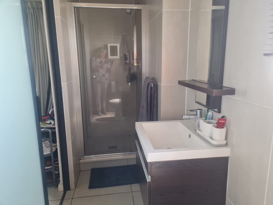 To Let 1 Bedroom Property for Rent in Greenstone Hill Gauteng