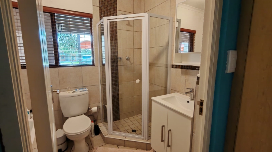 1 Bedroom Property for Sale in Helderwyk Gauteng