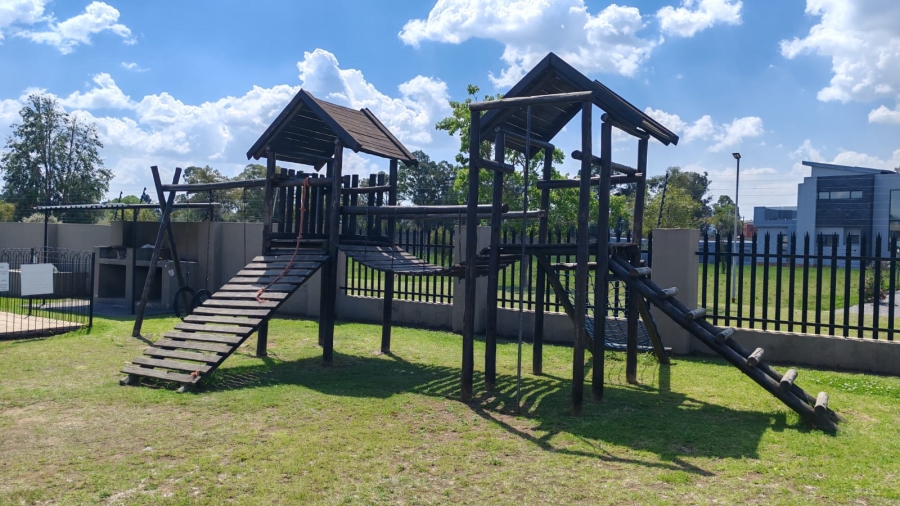 1 Bedroom Property for Sale in Helderwyk Gauteng