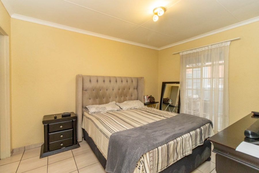 2 Bedroom Property for Sale in Eden Glen Gauteng