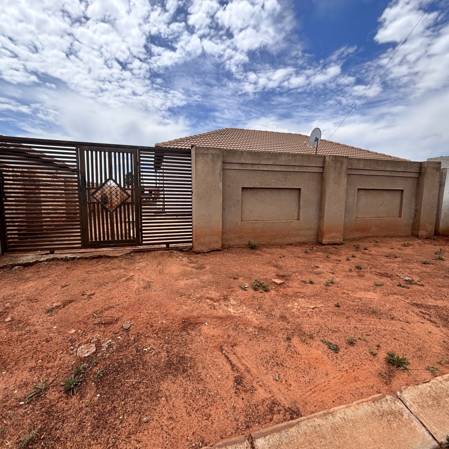 2 Bedroom Property for Sale in Westonaria Gauteng
