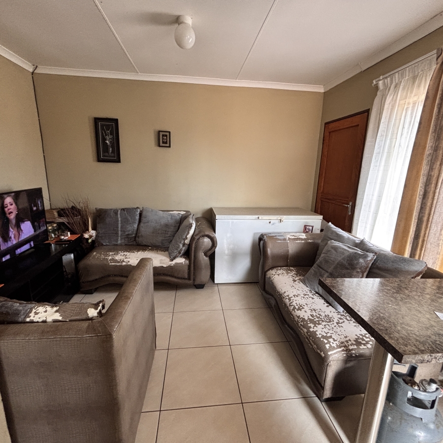 2 Bedroom Property for Sale in Westonaria Gauteng